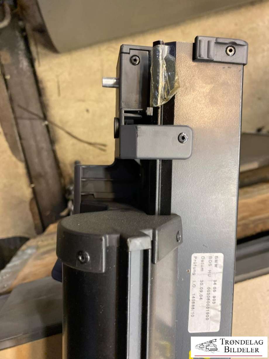 Bagasjerom rollon til BMW X3 2003-2006 (Fase 1) (E83) (E83) (3424659|51473424659|)