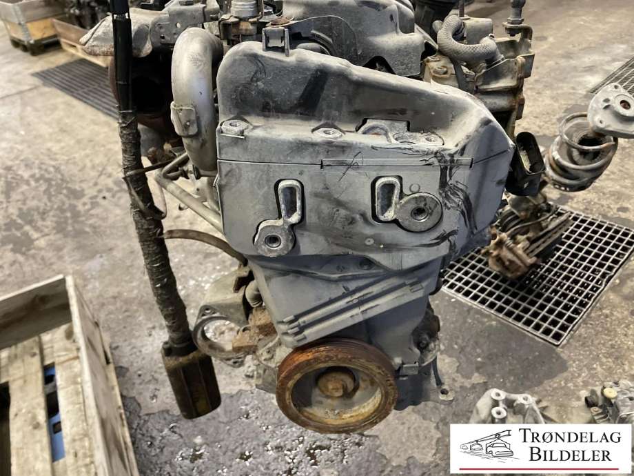 Motor diesel til Mercedes B-Klasse 2011-2018 (W246) (W246) (A 607 010 20 01|A 607 010 20 01 80|)