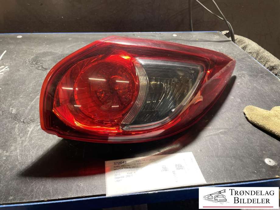 Baklykt høyre ytre til Mazda CX-5 2012-2017 (Type I) (KD5451160D|KD5451160C|)