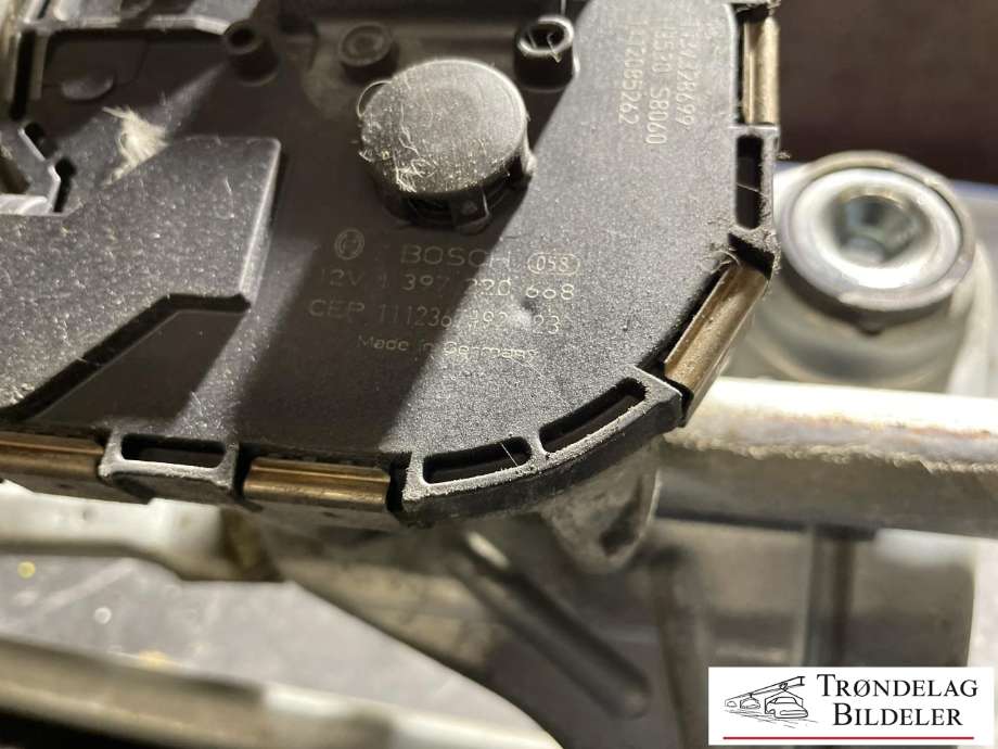 Viskermotor frontrute komplett m/overføring til Volvo XC60 2008-2013 (Type I, Fase 1) (31333454|1397220585|30753513|3397020952|)
