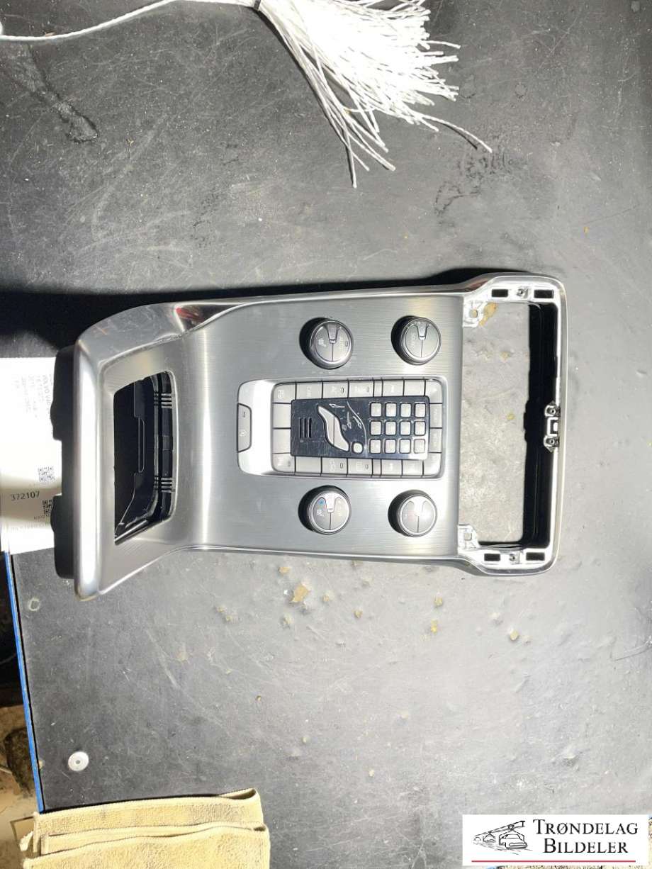 Bilstereo betjeningspanel til Volvo V40, 2012-2019  (31288103)