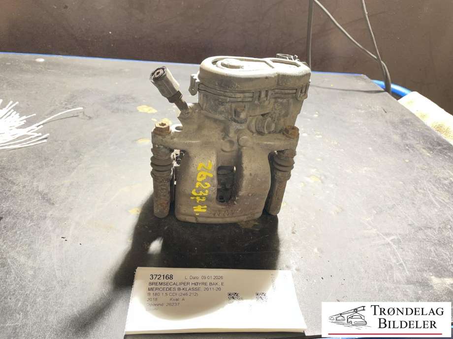 Bremsecaliper høyre bak, elektrisk til Mercedes B-Klasse, 2011-2018 (W246) (W246) (A 000 423 24 81)