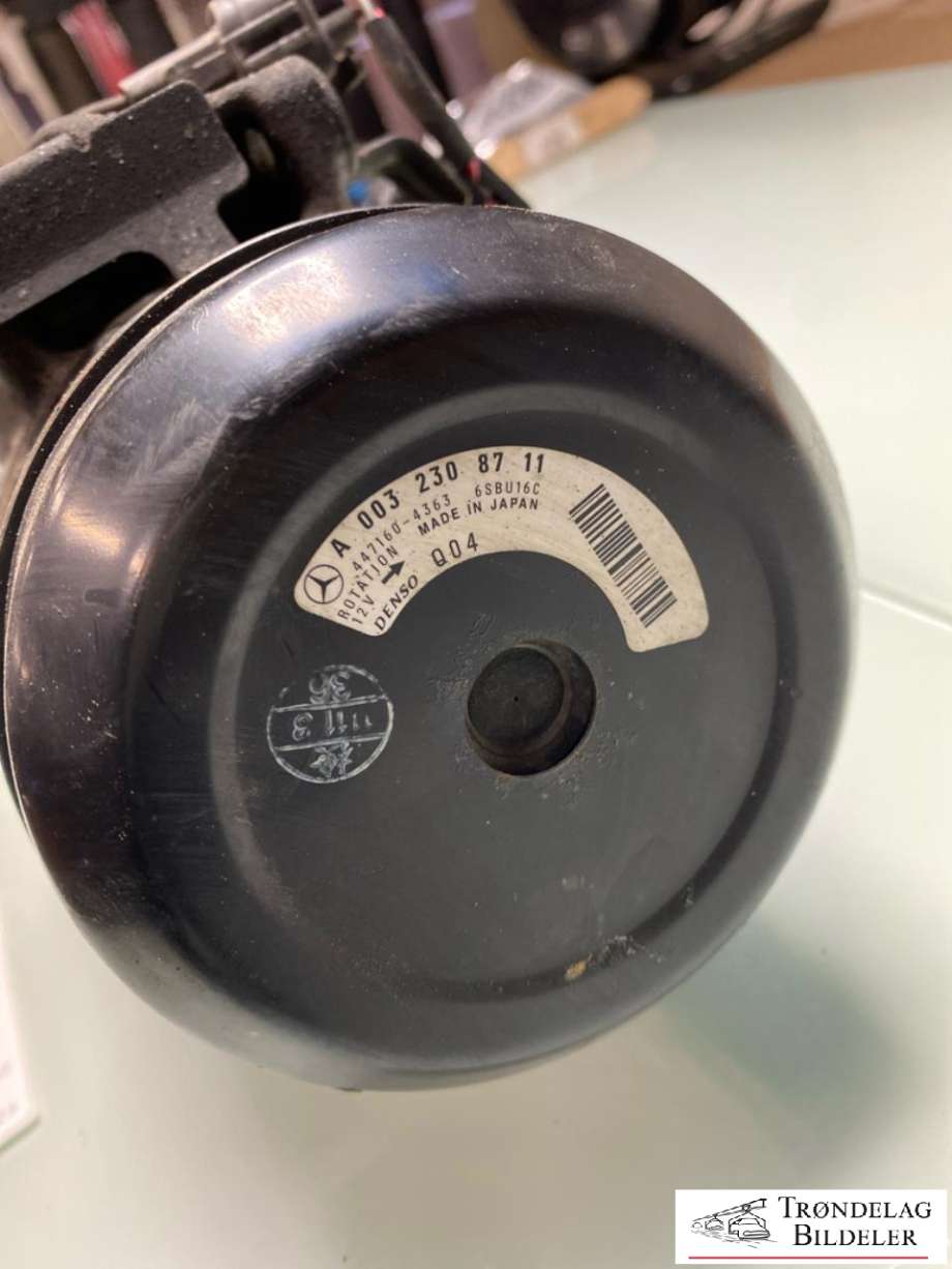 Aircondition kompressor til Mercedes C-Klasse 2011-2014 (Fase 2) (W204) (W204) (A0022309211|A0032302911|890552|890696|447260-5992)