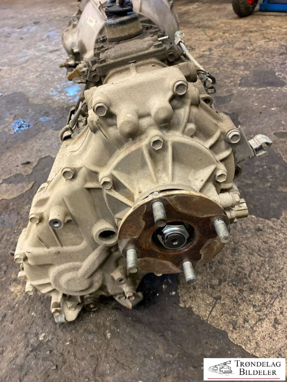 Girkasse manuell til Toyota Hilux 2006-2011  (330300K260|)