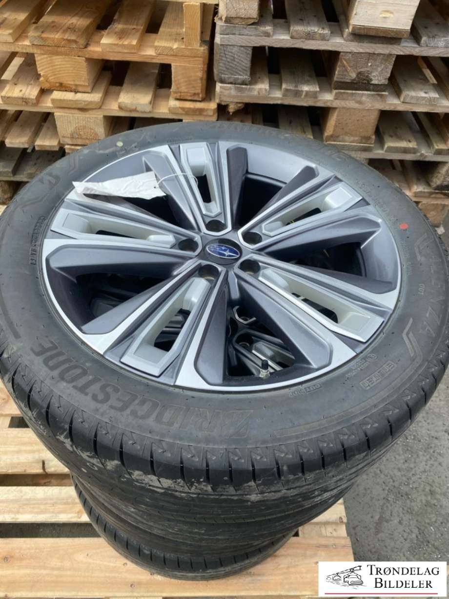 Hjulsett aluminium sommer til Subaru Solterra 2022-->>  (BRIDGESTONE|235/50R20 5X114.3 7.5JX20 ET40 CB60.1MM|MØNSTERDYBDE 4-5MM|07/2023)