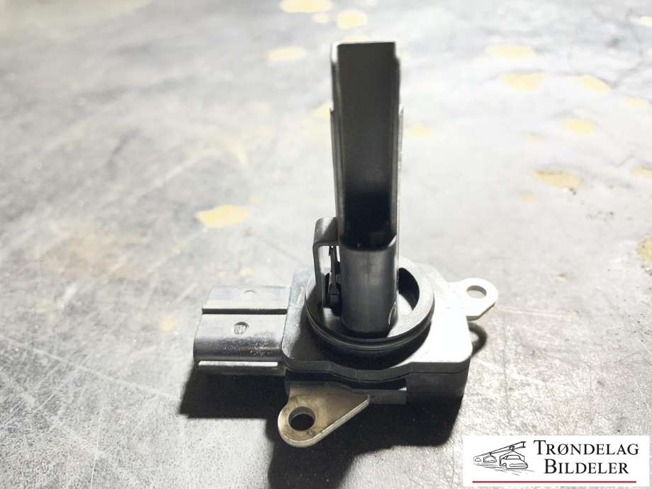 Luftmengde/luftmassemåler til Mitsubishi Outlander 2012-2015 (Type III, Fase 1)  (1525A021|22204-0P020|22204-37010|22204-0T020|22204-0T030|22204-0T040|22204-0V010|22204-0V020|22204-28010|1525A033|13800-54L00|31380619|13800-80JA0|39320-52000)