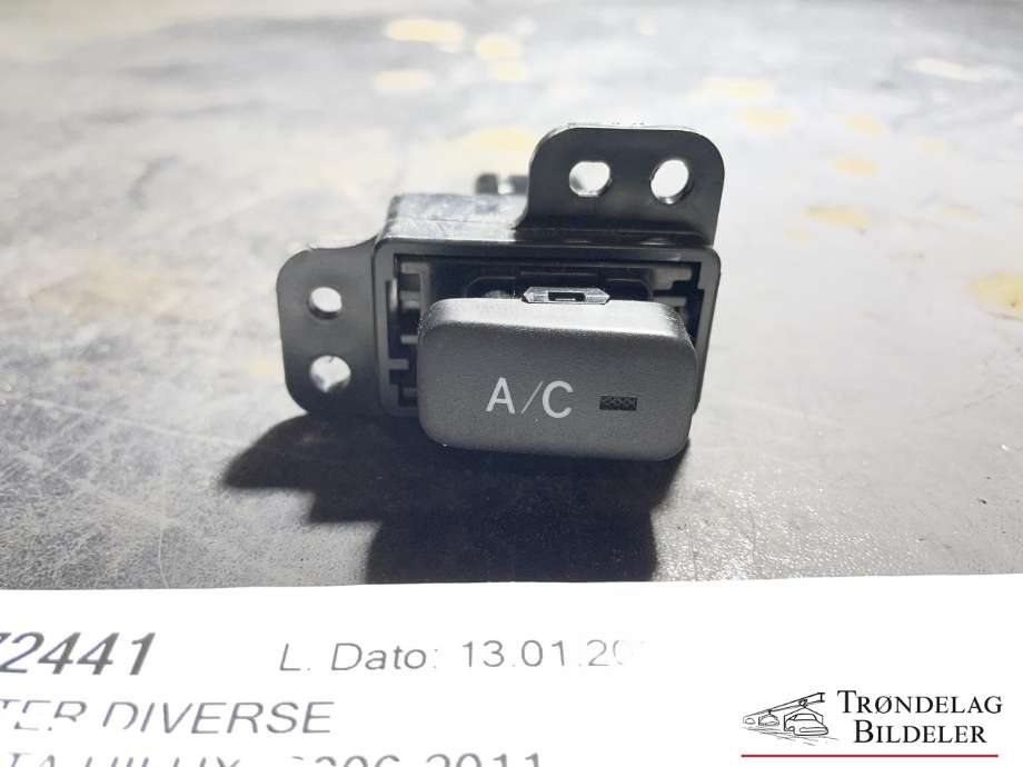 Bryter diverse til Toyota Hilux 2006-2011  (846600K010|)