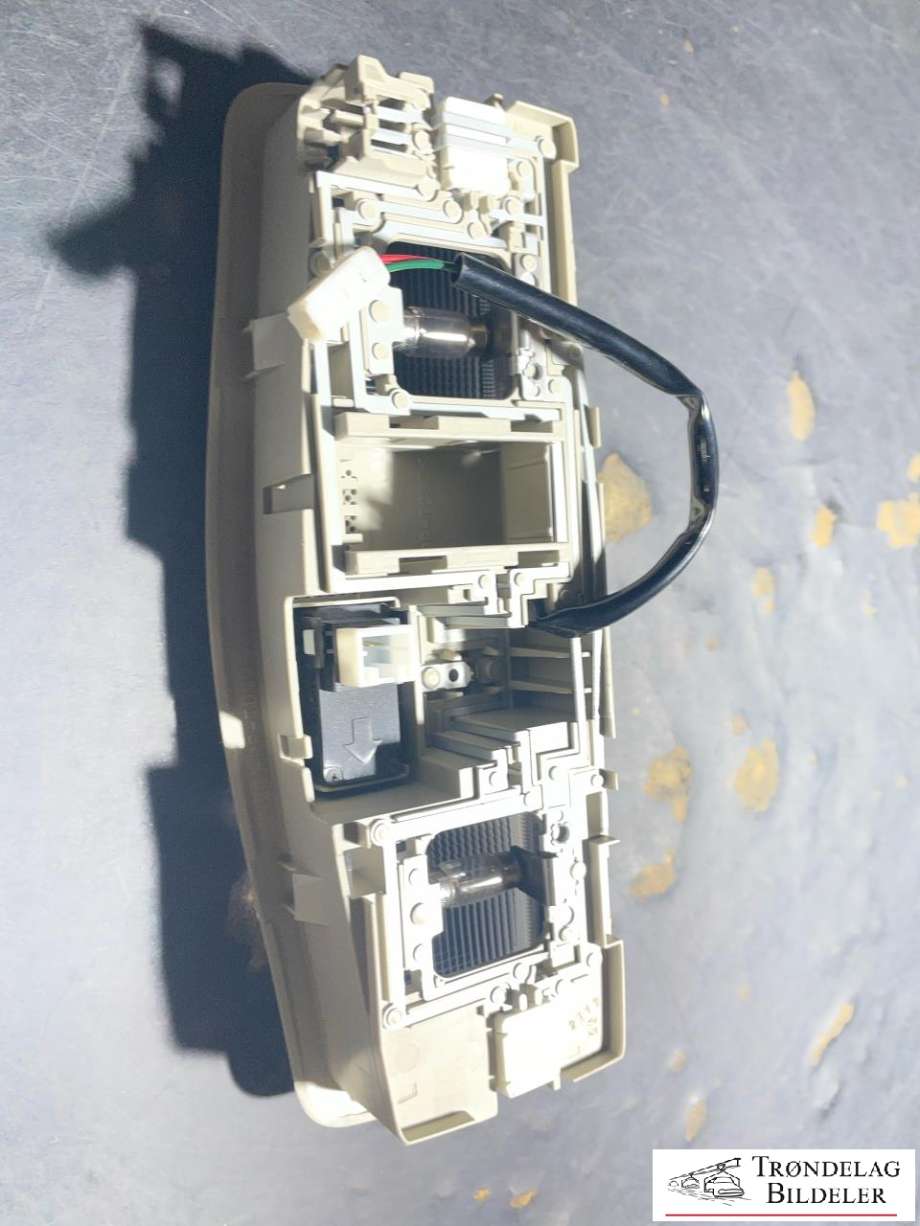 Taklyspanel til Mitsubishi Outlander 2012-2015 (Type III, Fase 1) (8401A162YA|)