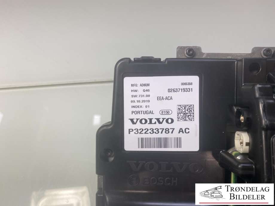 Instrumentpanel til Volvo V60 / V60 CC 2018-->> (Type II)  (36051310|)