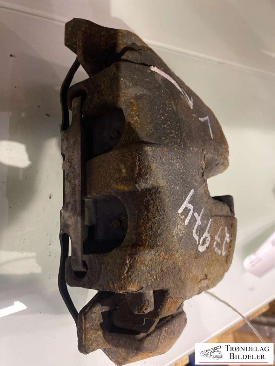 Bremsecaliper venstre foran til Mercedes R-Klasse 2006-2013 (W251) (W251) (A 164 420 23 83|A 164 421 08 06|)