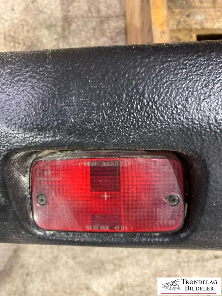 Støtfanger bak til Mercedes G-Wagen 1990-->> (W463) (W463) (A 463 880 04 71|A 463 885 03 33|A 463 885 02 33|A 463 880 08 71|A 463 880 07 71)