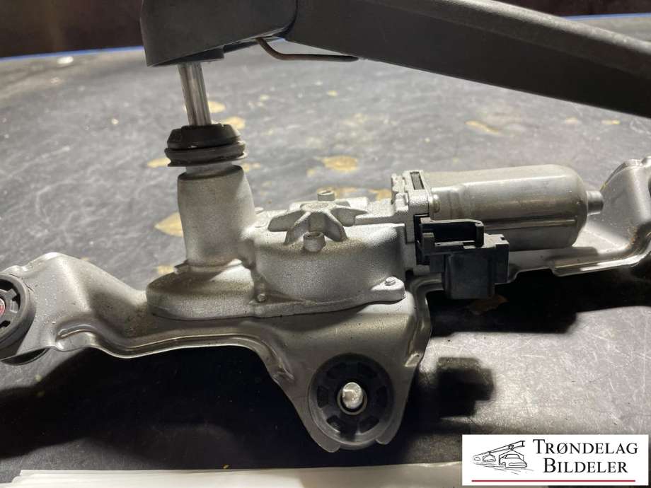 Viskermotor bakrute til Mazda 3 2009-2013 (Type II)  (BBN9-67-450|)