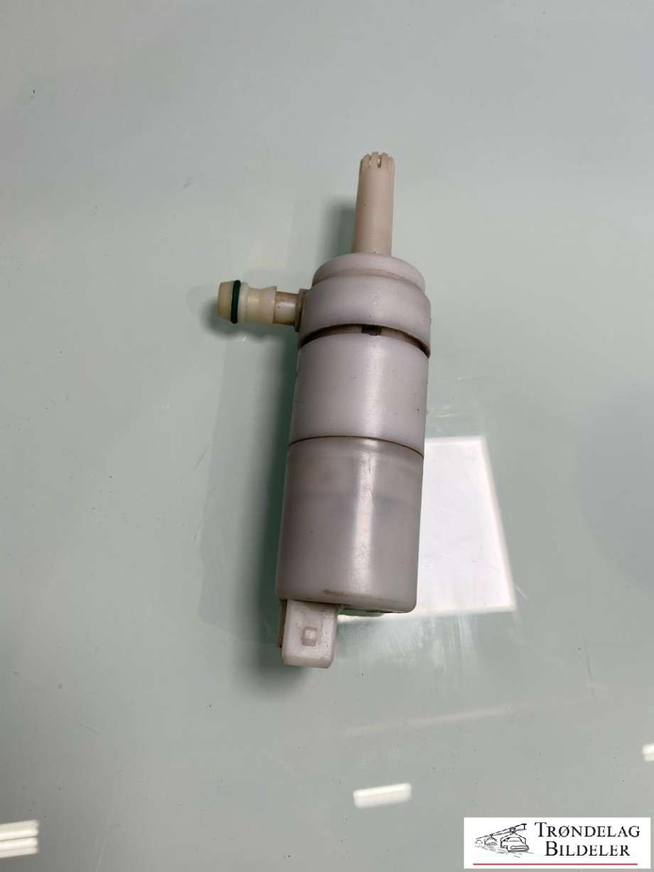 Spylerpumpe foran til Volvo XC90 2007-2014 (Type I, Fase 2)  (30663273|)