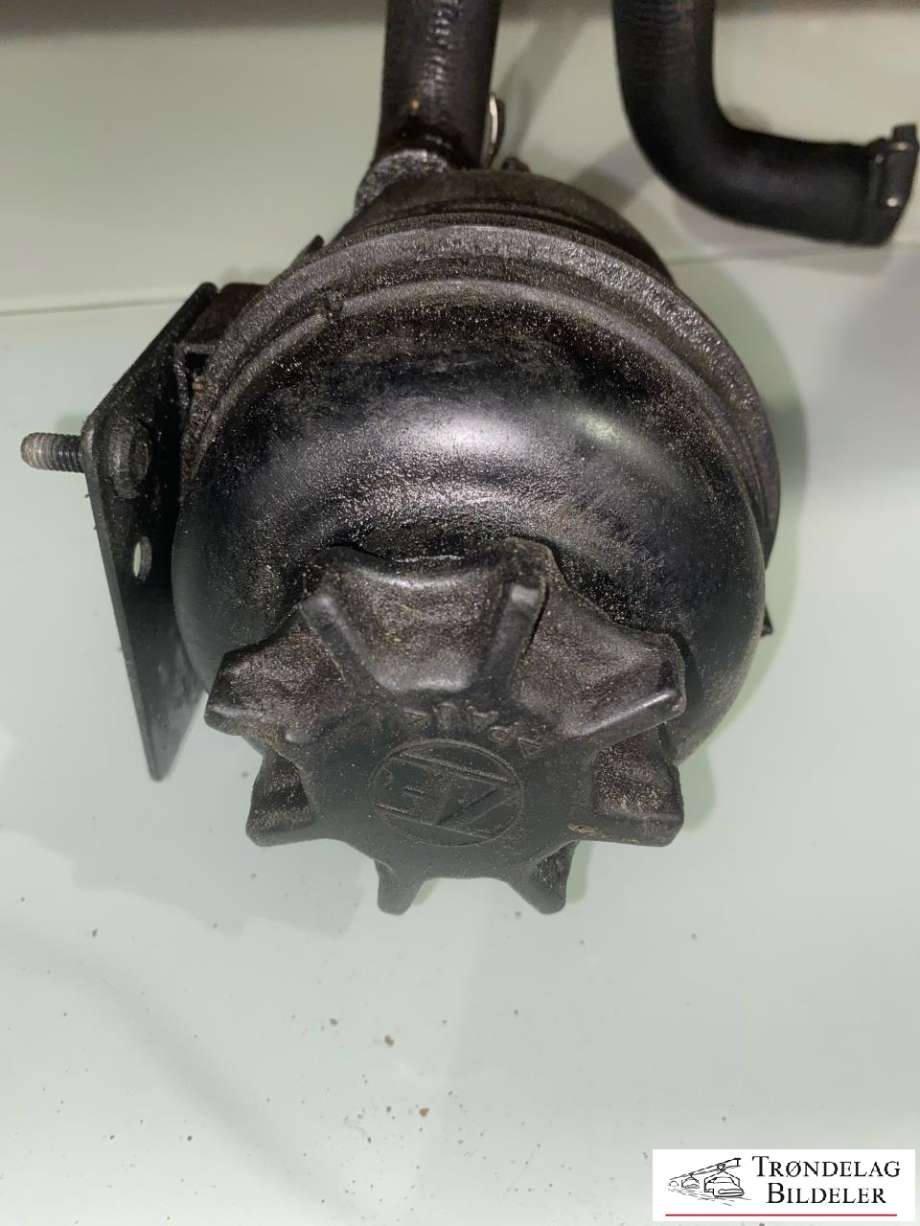 Servo oljebeholder til Mercedes G-Wagen 1990-->> (W463) (W463) (A 638 460 00 83|)