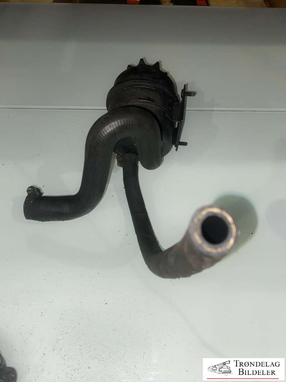 Servo oljebeholder til Mercedes G-Wagen 1990-->> (W463) (W463) (A 638 460 00 83|)