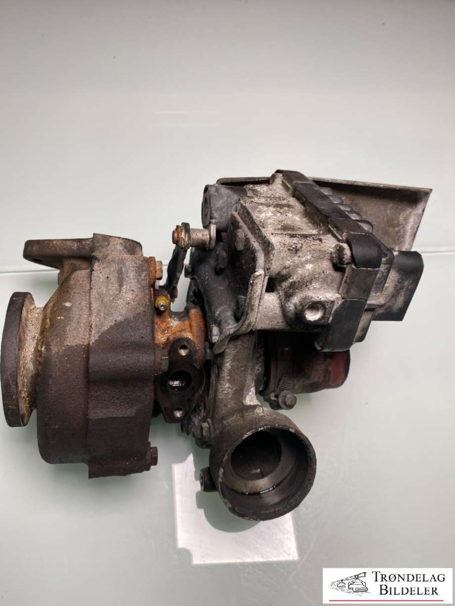 Turbo til Mercedes G-Wagen, 1990-->> (W463) (W463) (A 628 096 01 99)