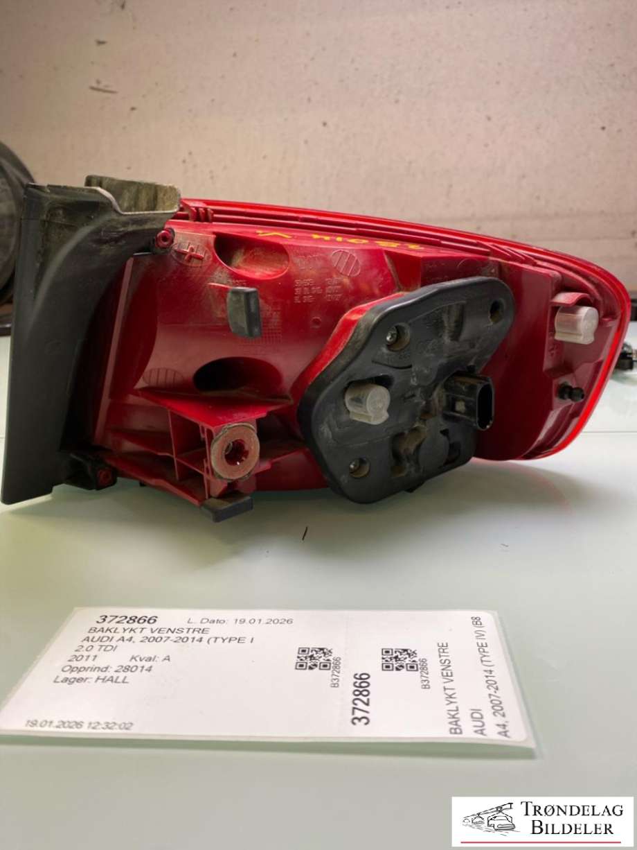 Baklykt venstre til Audi A4 2007-2014 (Type IV) (B8) (B8) (8K5 945 095 K|)