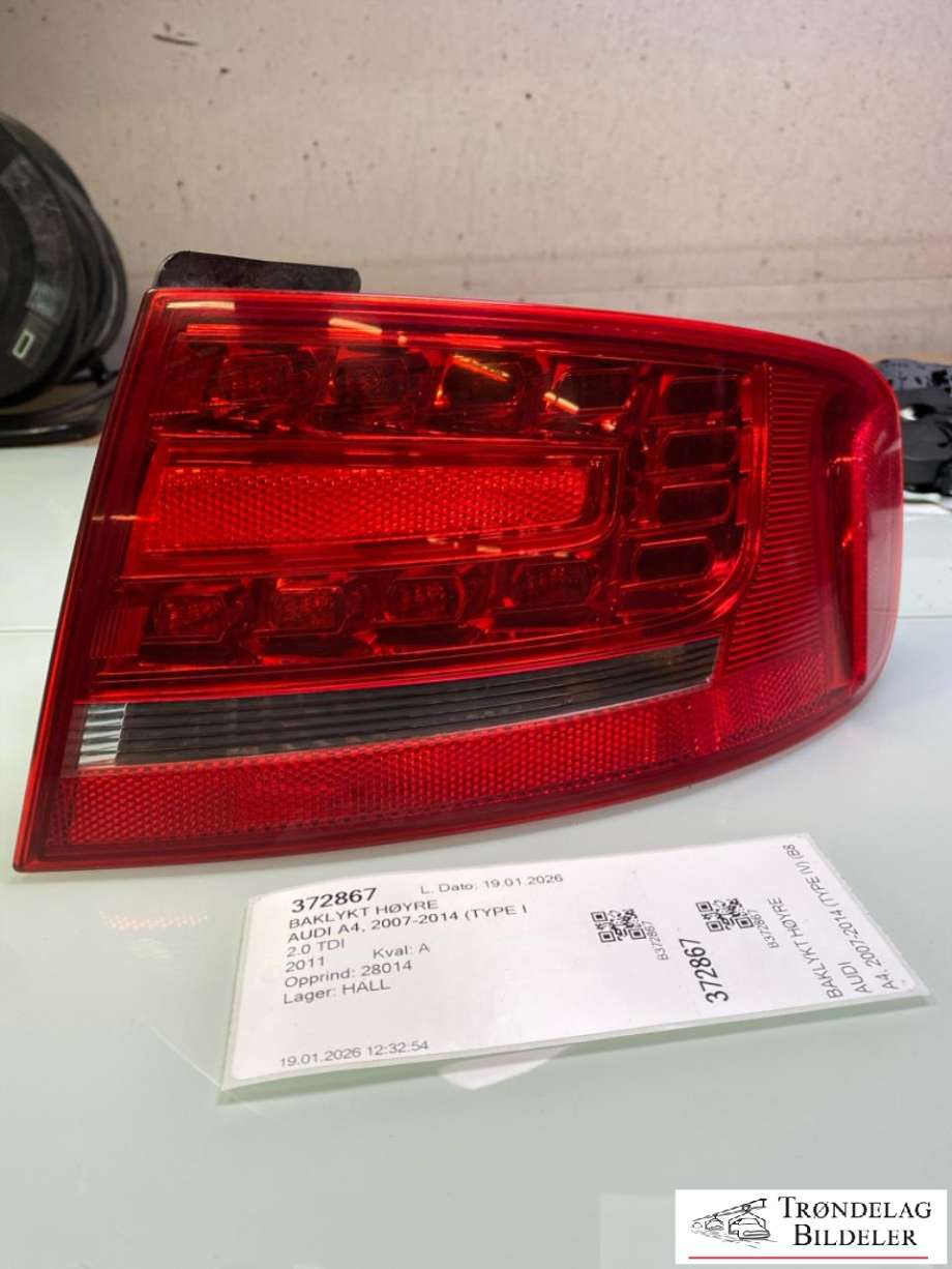 Baklykt høyre til Audi A4, 2007-2014 (Type IV) (B8) (B8) (8K5 945 096 K)