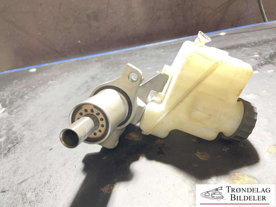 Bremsepumpe hoved til Mercedes GLK 2008-2015 (X204) (X204) (A 204 430 05 01|A 204 430 00 02|006 430 15 01|204 430 05 01)