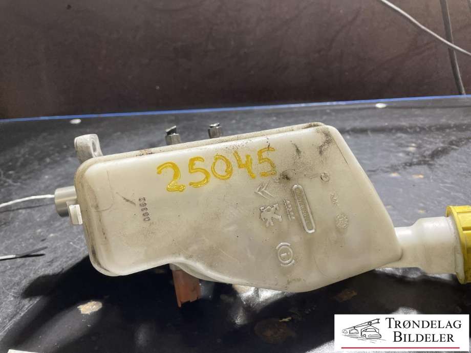 Bremsepumpe hoved til Peugeot 2008 2013-2019 (Type I)  (4601R9|)