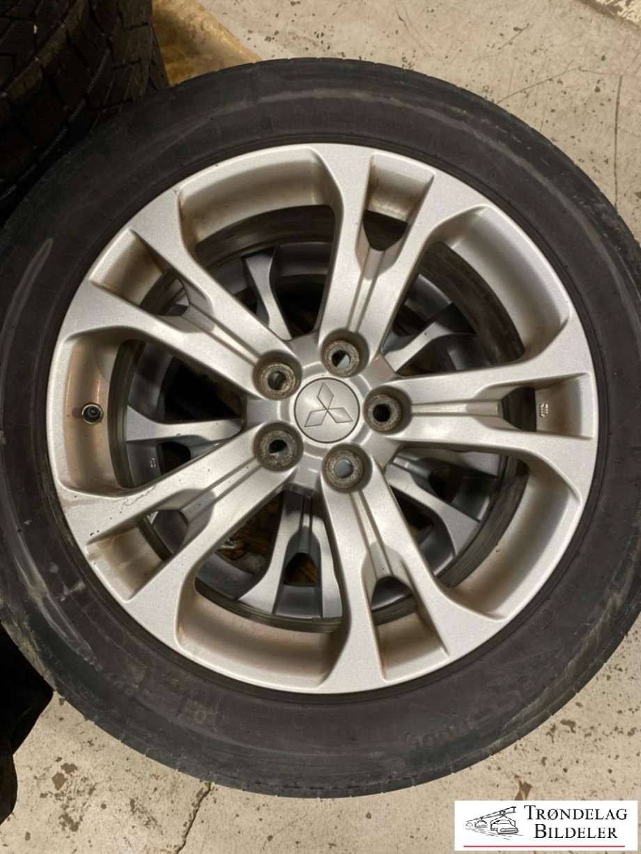 Hjulsett aluminium sommer til Mitsubishi Outlander 2012-2015 (Type III, Fase 1) (SENTULA SPACE|225/55R18| 98H| 7X18| 5X114.3 (5X4.5)/ET38/CB67|1MM|5MM MØNSTERDYBDE|PROD 49/2022)