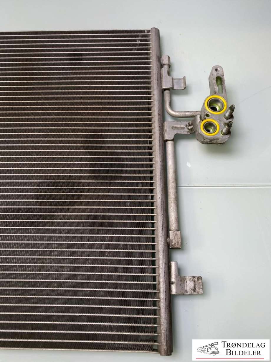 Aircondition radiator til Volvo V60/V60 CC 2013-2018 (Type I, Fase 2)  (31274157|)