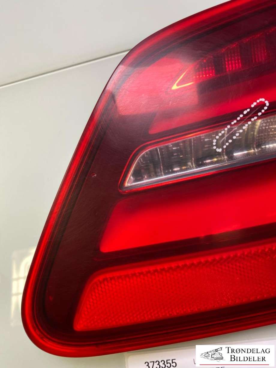 Baklykt høyre indre til Mercedes B-Klasse 2011-2018 (W246) (W246) (A2469069200|)