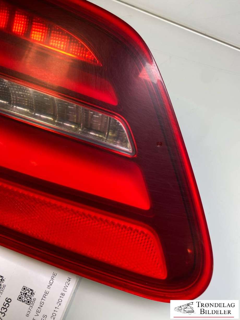Baklykt venstre indre til Mercedes B-Klasse 2011-2018 (W246) (W246) (A2469069100|)