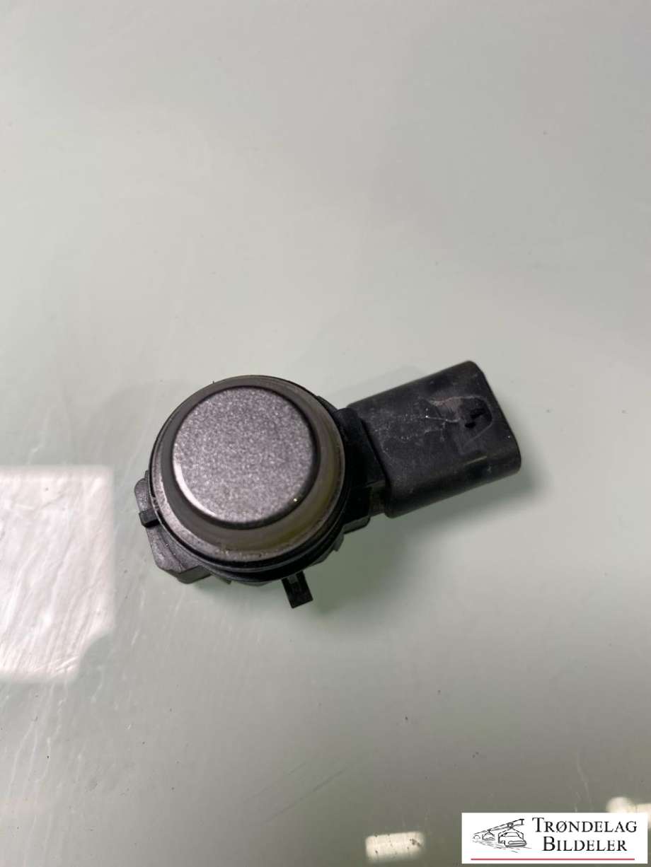 Parkeringssensor foran til Mercedes B-Klasse, electric drive, 2014-2018 (W242) (W242) (A 000 905 02 42)