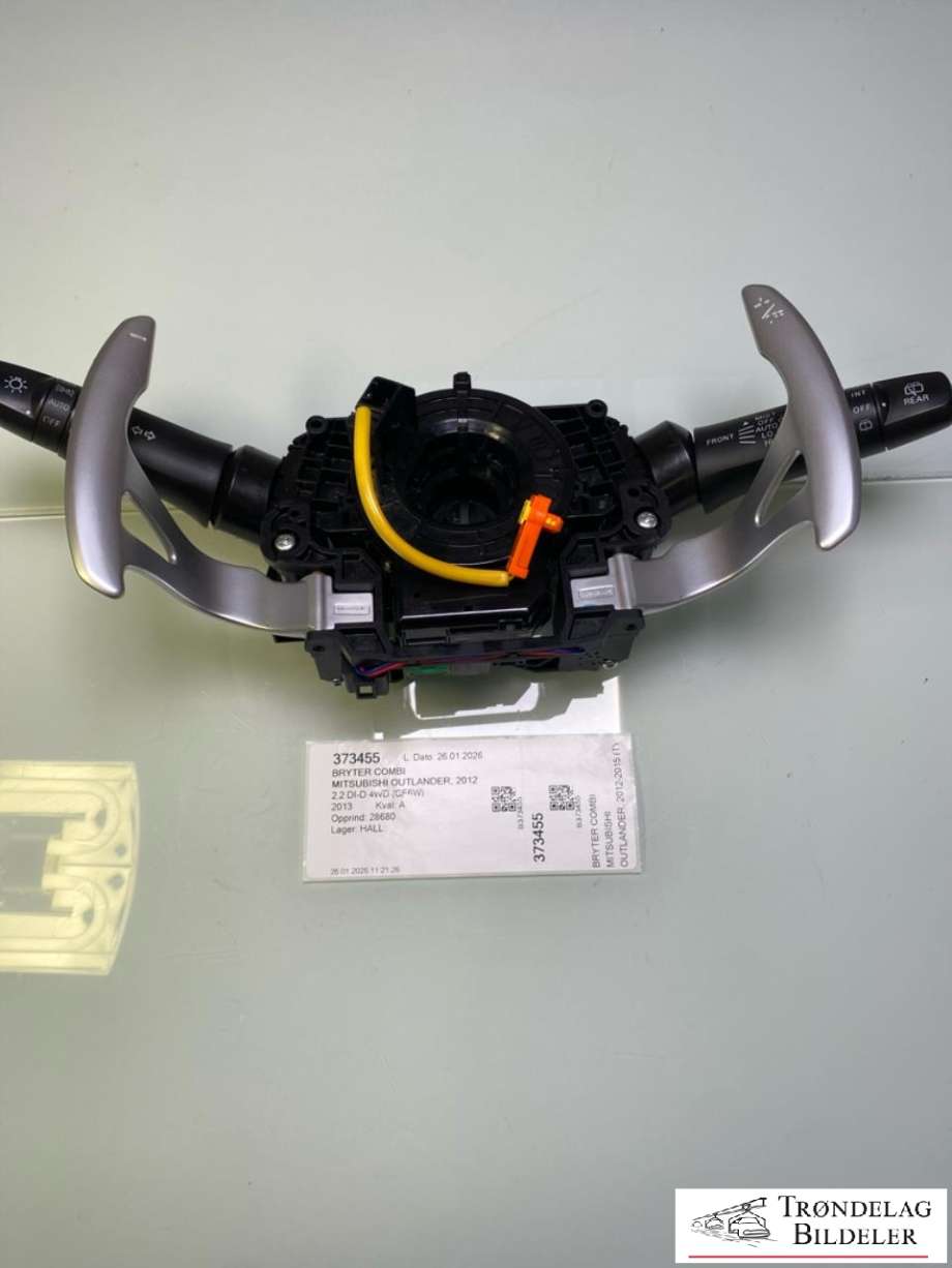 Bryter combi til Mitsubishi Outlander, 2012-2015 (Type III, Fase 1)  (8617A013)
