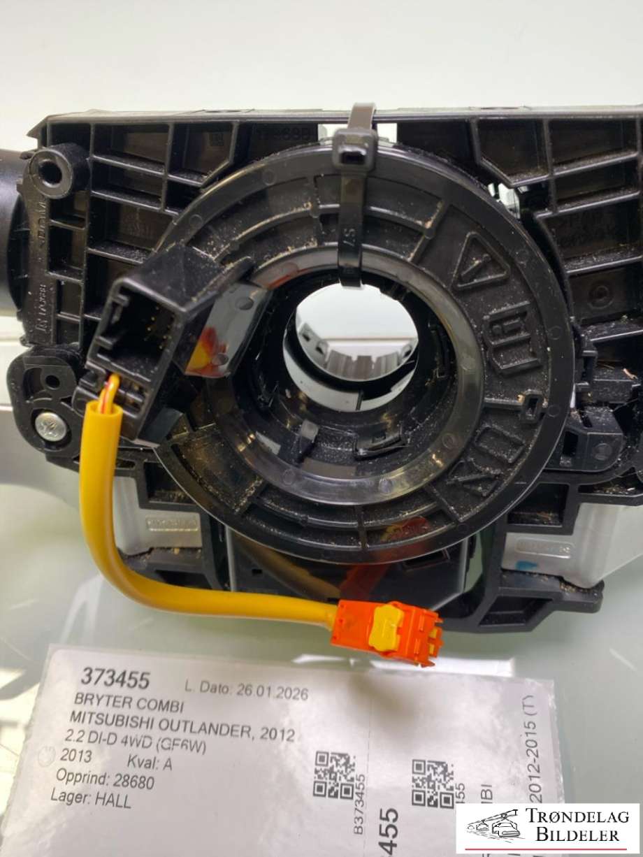 Bryter combi til Mitsubishi Outlander 2012-2015 (Type III, Fase 1)  (8617A013|)