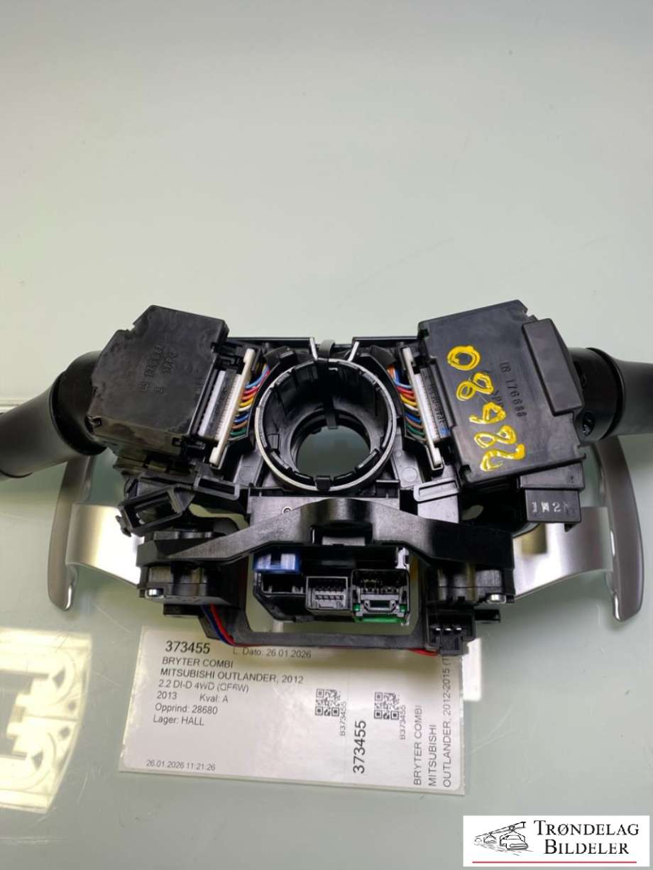 Bryter combi til Mitsubishi Outlander 2012-2015 (Type III, Fase 1)  (8617A013|)