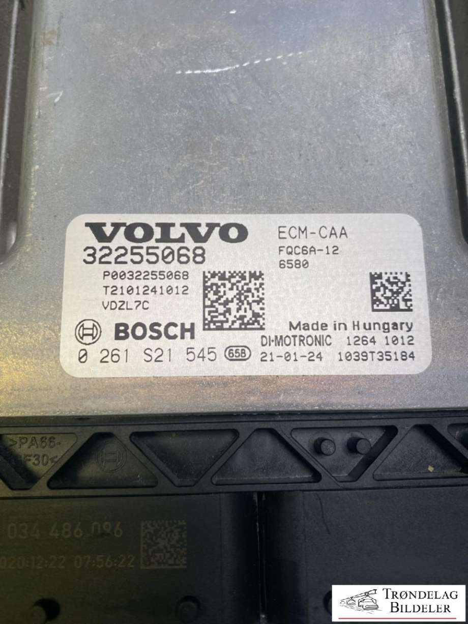 Styreenhet motor til Volvo XC40 2018-2024  (32255068|)