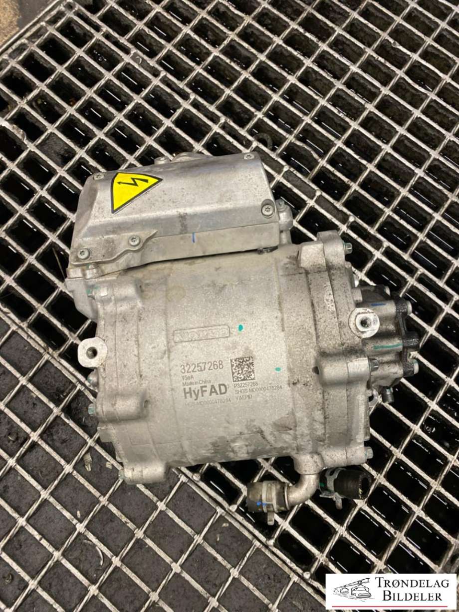 Motor elbil foran til Volvo XC40, 2018-2024  (32257268)