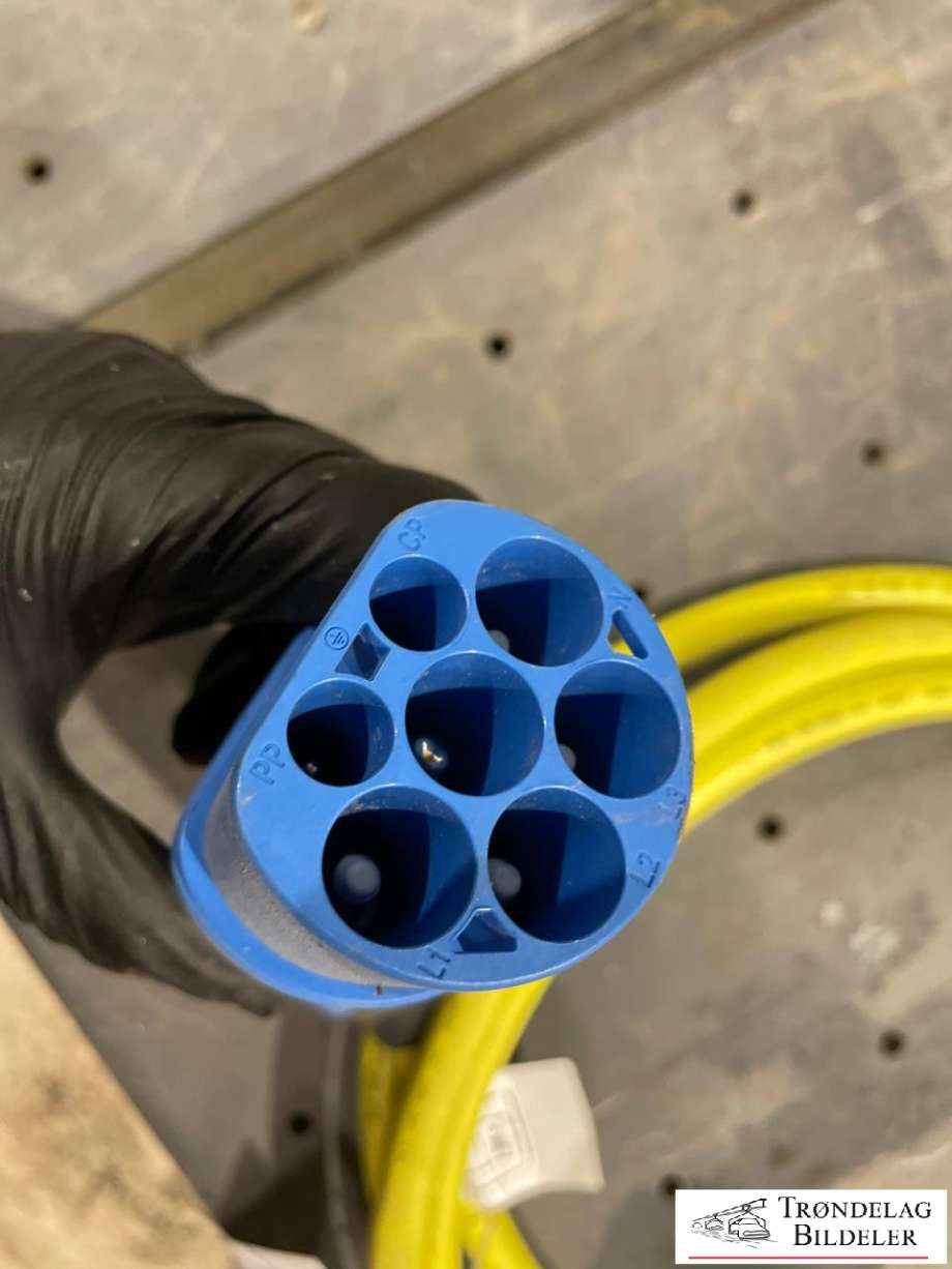 Batterilader kabel til Mercedes B-Klasse, electric drive 2014-2018 (W242) (W242) (LADESTASJON TYPE 2|A 000 583 24 98|A 000 583 26 05|)