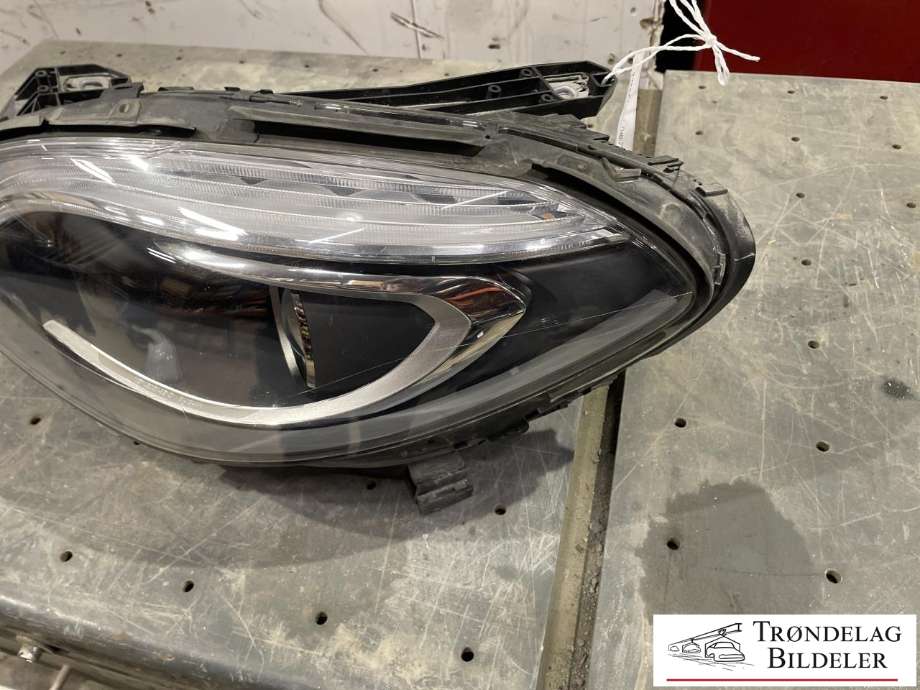 Frontlykt venstre xenon til Mercedes B-Klasse, electric drive 2014-2018 (W242) (W242) (A246820 0139|A2189009103|A1669002800|A2468207161|030127127107)