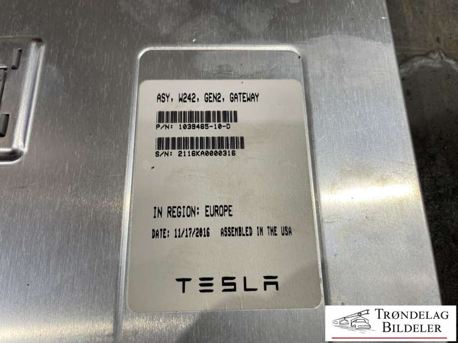 Styreenhet diverse til Mercedes B-Klasse, electric drive 2014-2018 (W242) (W242) (A2429001202|1039465-00-D|A2429018800)