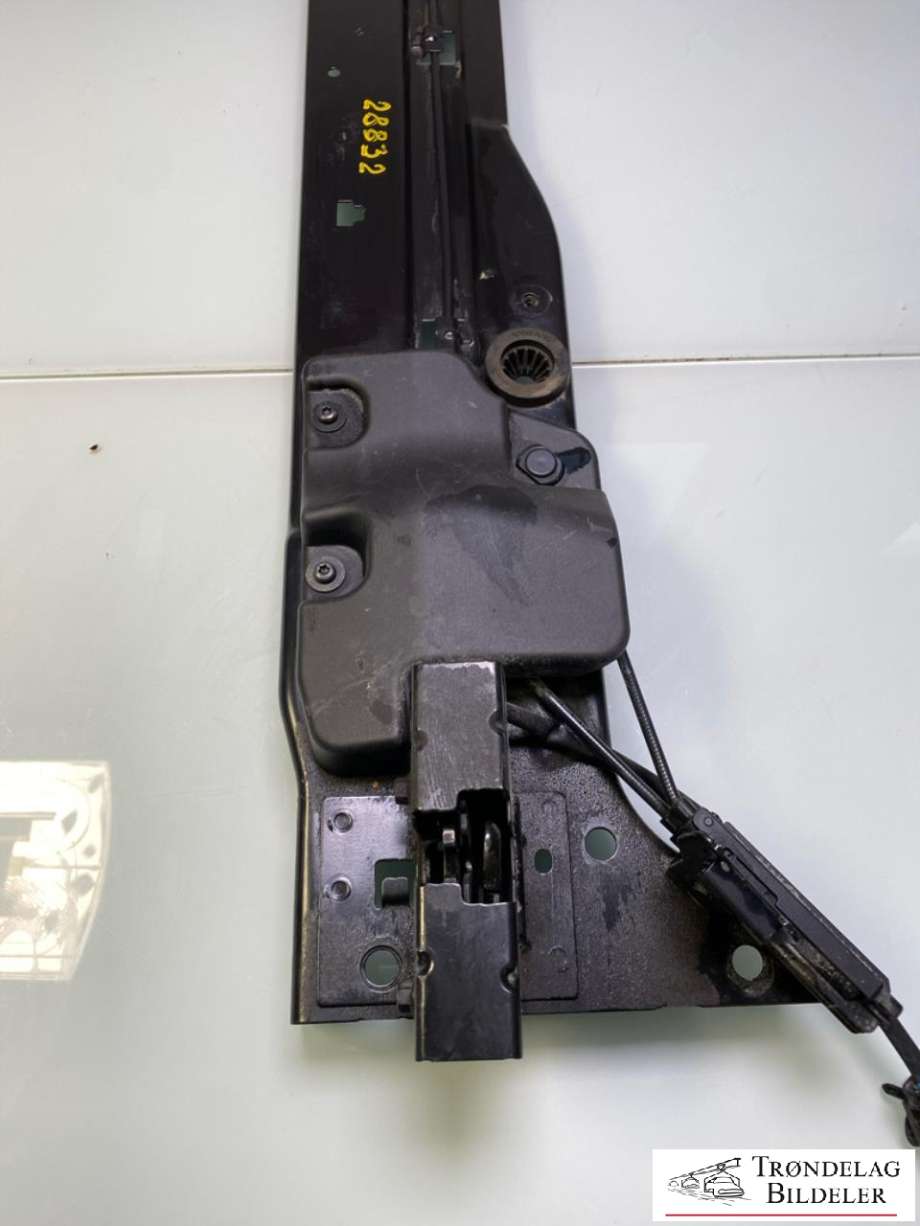 Diverse deler til Volvo XC40 2018-2024  (32297098|)