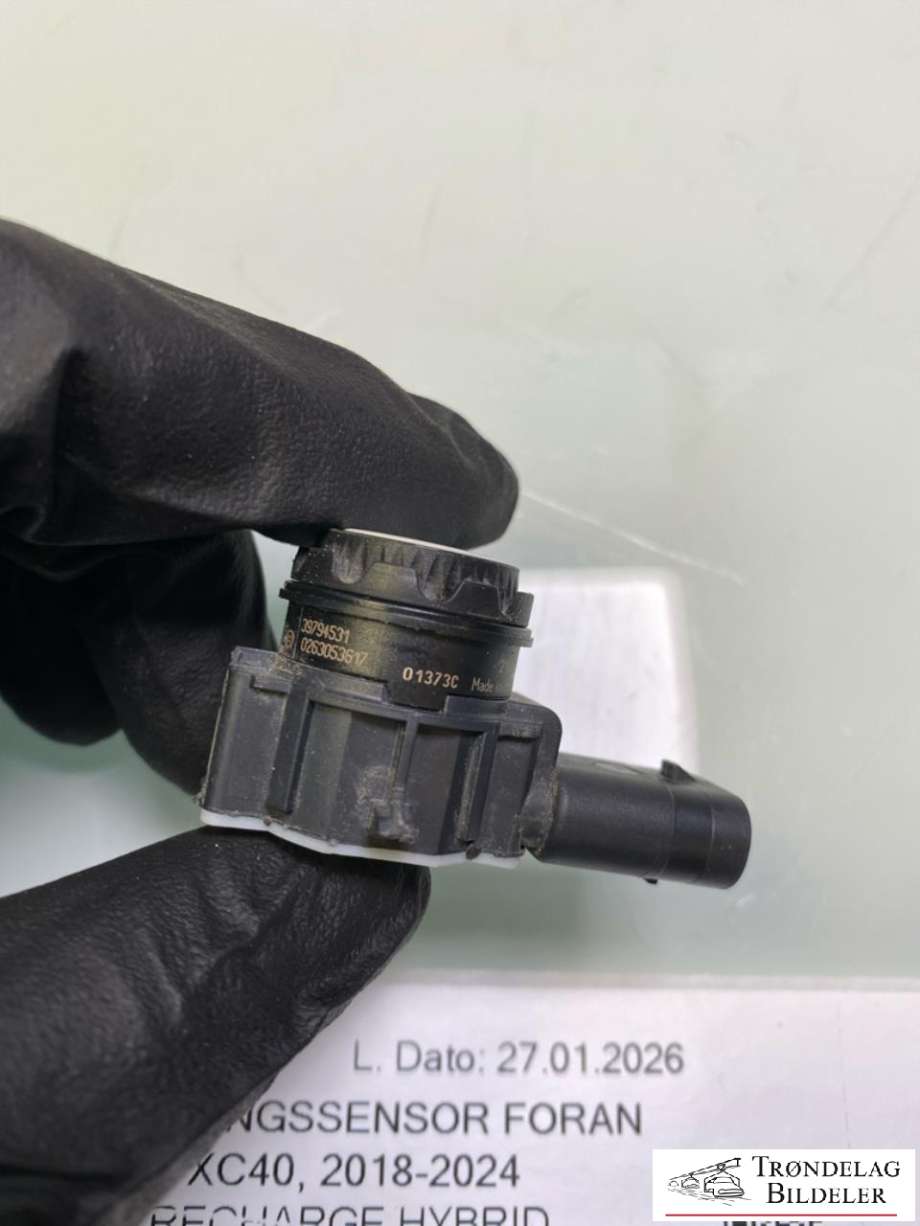 Parkeringssensor foran til Volvo XC40 2018-2024  (39794531|)