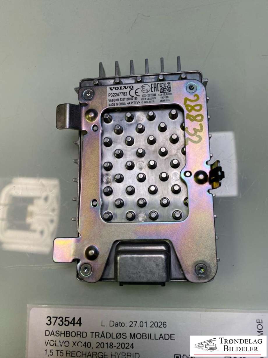 Dashbord trådløs mobillader til Volvo XC40 2018-2024  (32247782|)
