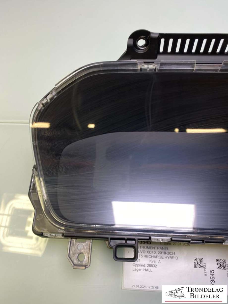 Instrumentpanel til Volvo XC40 2018-2024  (32320737|)