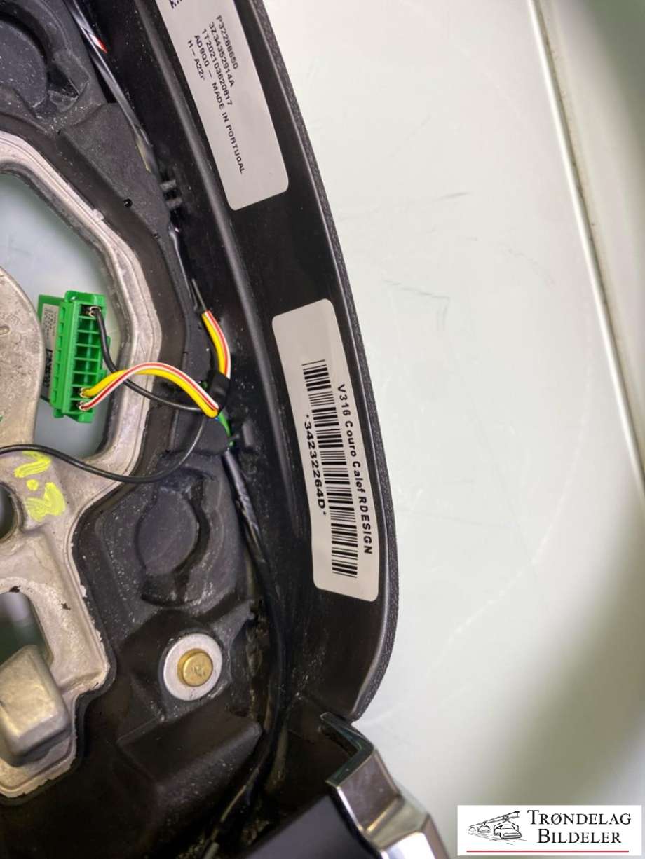 Ratt til Volvo XC40 2018-2024  (32288650|)
