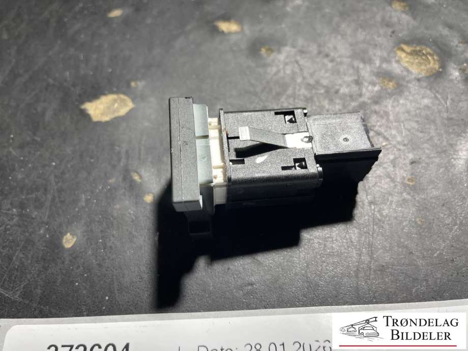 Bryter diverse til VW Amarok 2010-2016 (Type I, Fase 1)  (08413-01S|2H927227C|)