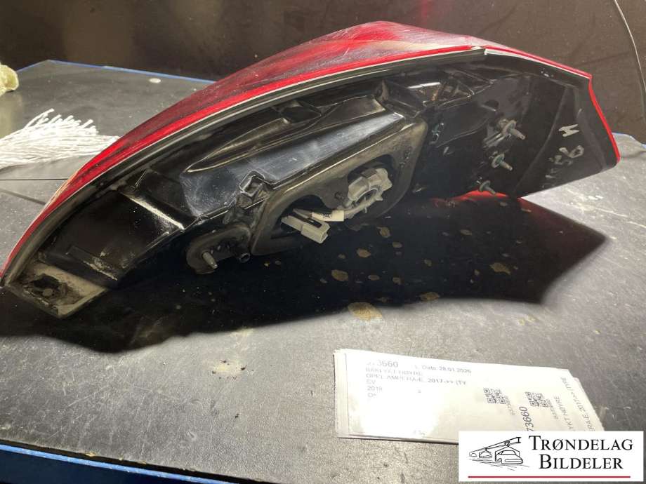 Baklykt høyre til Opel Ampera-e 2017-->> (Type II) (42555654|42573606|)
