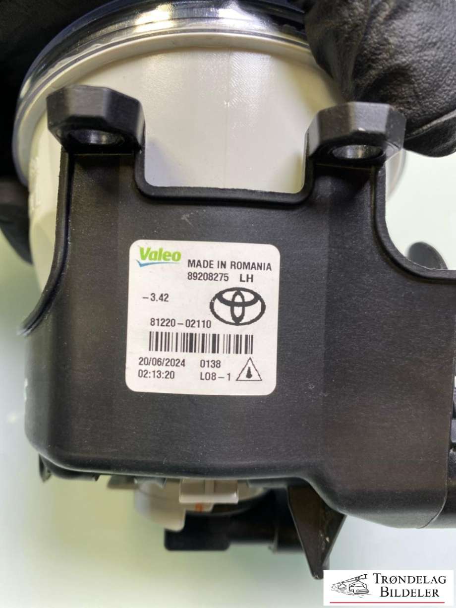 Tåkelykt venstre foran til Toyota Yaris 2014-2020 (Type III, Fase 2)  (90008499|)