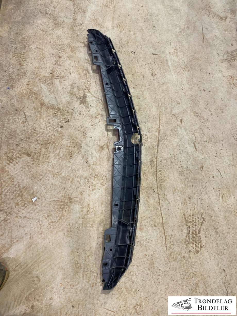 Grill til Mercedes B-Klasse, electric drive 2014-2018 (W242) (W242) (A 002 984 60 29|)