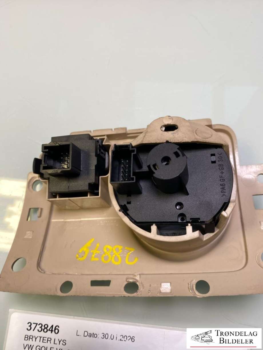 Bryter lys til VW Golf VI 2008-2012 (3C8941431A|3C8941431A XSH|1K0941431N REH)