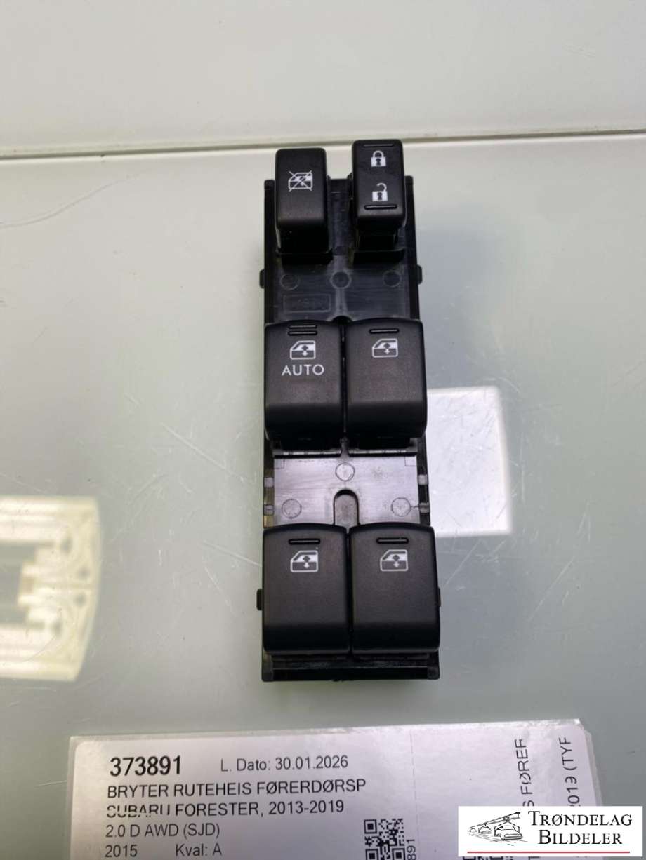 Bryter ruteheis førerdørspanel til Subaru Forester, 2013-2019 (Type IV)  (83071SG040)