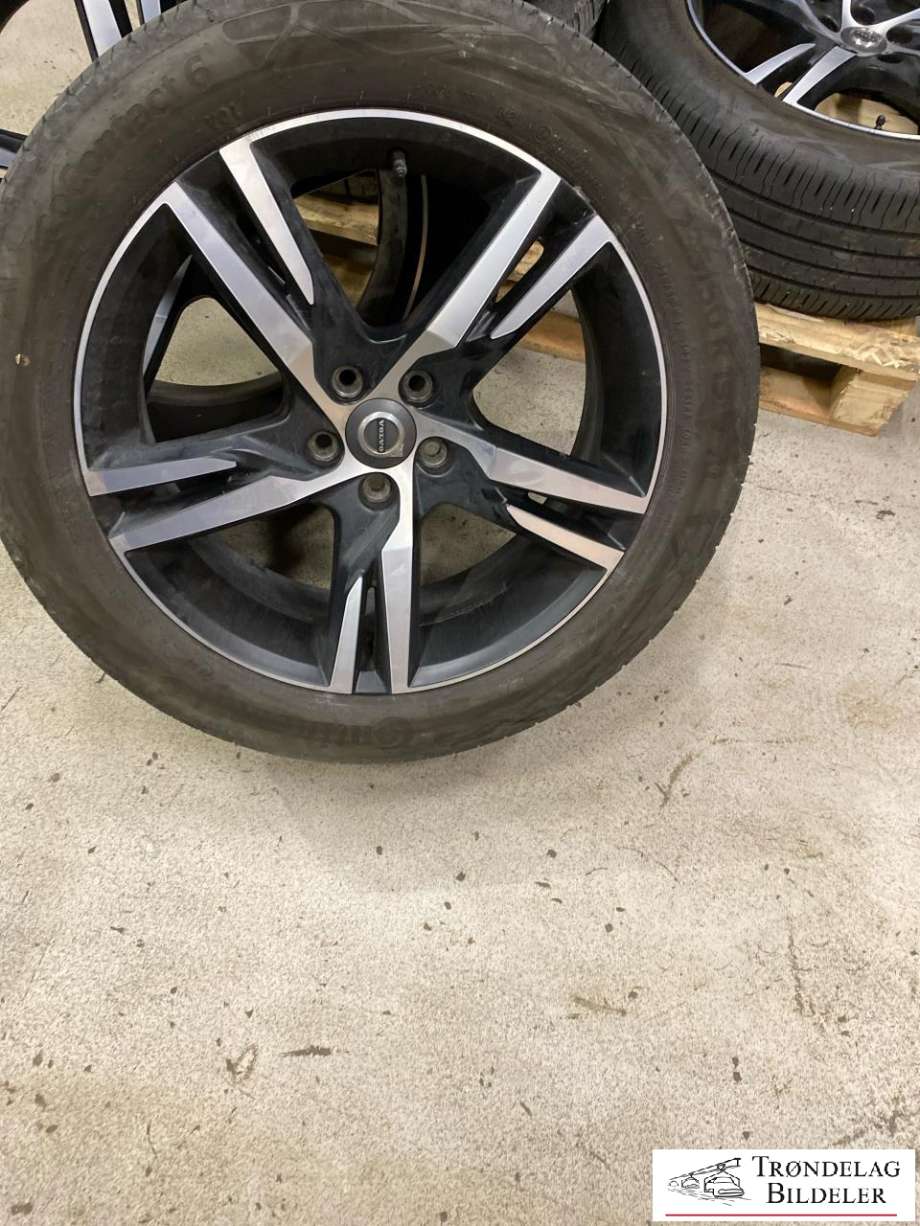 Hjulsett aluminium sommer til Volvo XC40 2018-2024  (CONTINENTAL  CONTACT 6|235/50-19 103V| 7|5X19/5X108/ET50|5/CB63|4MM|4|2MM MØNSTERDYBDE|PROD 04/2021)