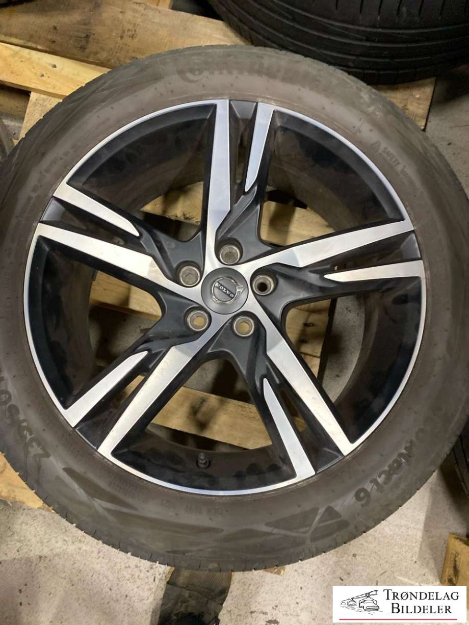 Hjulsett aluminium sommer til Volvo XC40 2018-2024  (CONTINENTAL  CONTACT 6|235/50-19 103V| 7|5X19/5X108/ET50|5/CB63|4MM|4|2MM MØNSTERDYBDE|PROD 04/2021)